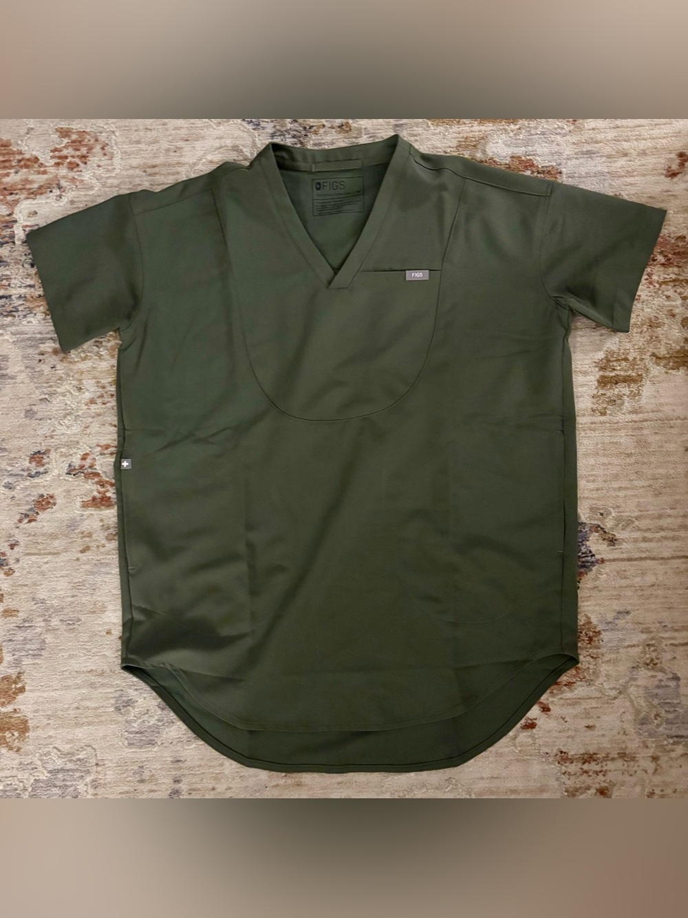 New! Figs Halle Moss Scrub Top